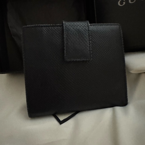 Gucci Black Textured Leather Wallet - Picture 4 of 5
